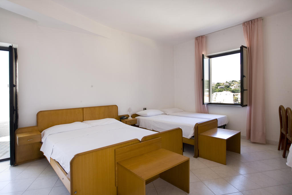 Hotel Vittoria Sapri Bilik gambar