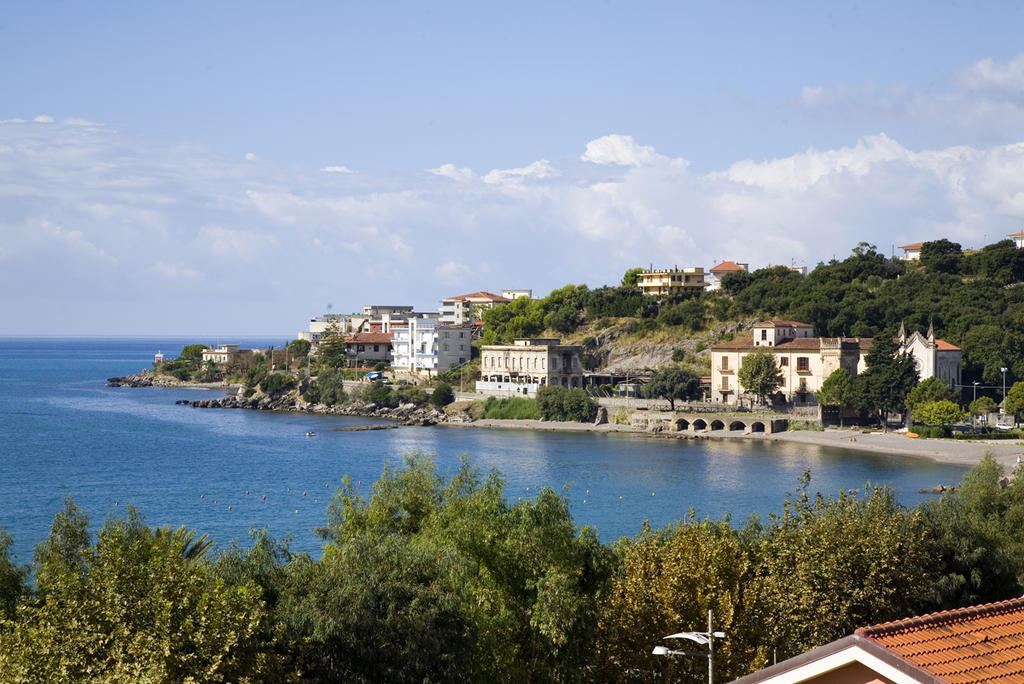 Hotel Vittoria Sapri Luaran gambar